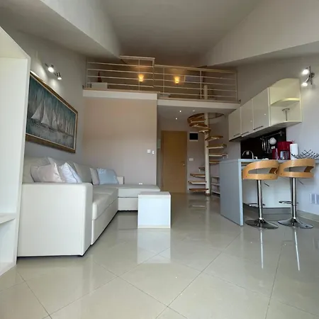 דירה Jani Floor *